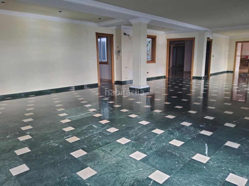 Foto b1123b4f-f14b-4cb0-a5ef-77578feeda61. Àtic amb calefacció aparcament a Carlet