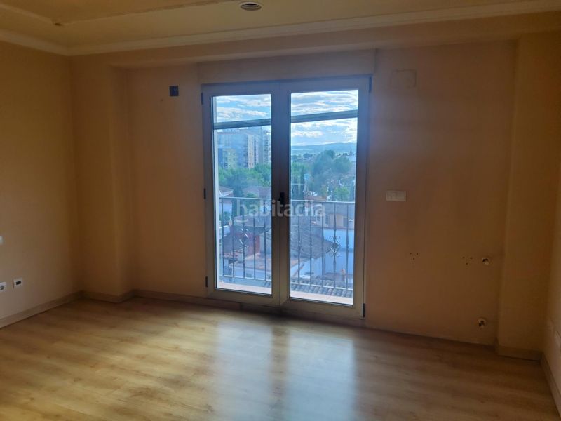 Foto f157130a-68ad-4596-a1b9-9a169bf3af4f. Àtic amb calefacció aparcament a Carlet