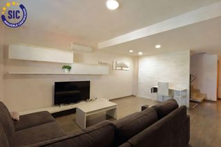 Casa a schiera  Calle nules. Venta de adosado en onda
