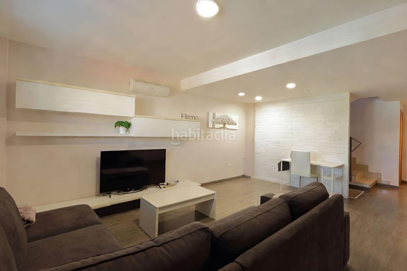 Foto 84bdfad1-1d05-4219-bf68-2934f632edd7. Casa adossada amb aparcament a Onda