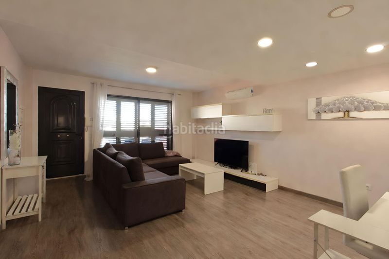 Foto 850b4517-67af-4564-a084-eeb8babb15cb. Casa adossada amb aparcament a Onda