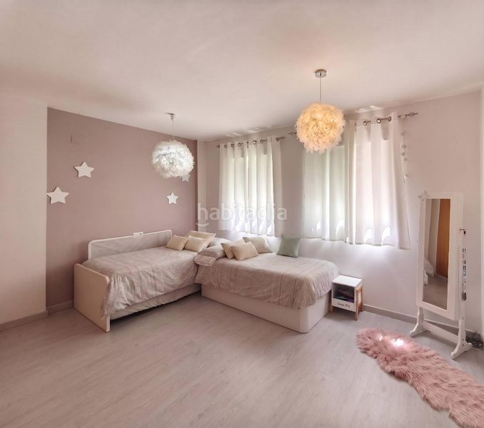 Foto b61c0427-cadb-4ec3-8ef7-bcc47ea97d57. Casa adossada amb aparcament a Onda