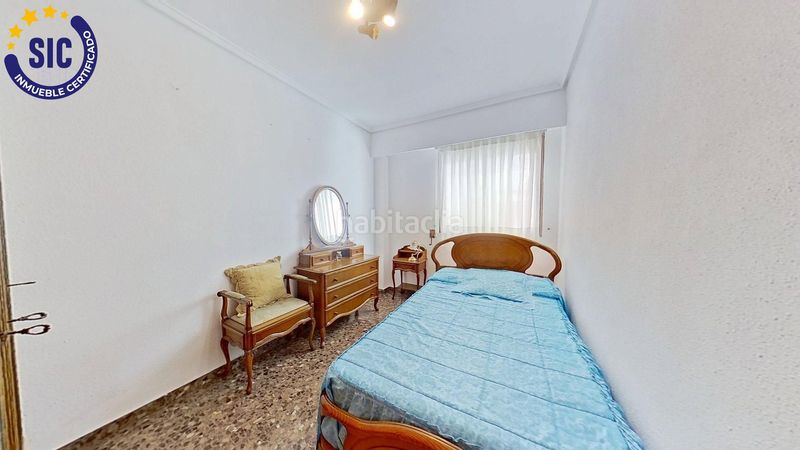 Foto d2f251e9-a590-43a8-be0e-0962713c336d. Pis amb calefacció aparcament a Malilla Valencia