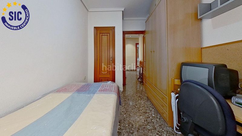 Foto dd562bd0-c5eb-4f82-bbcd-0870042725d1. Pis amb calefacció aparcament a Malilla Valencia