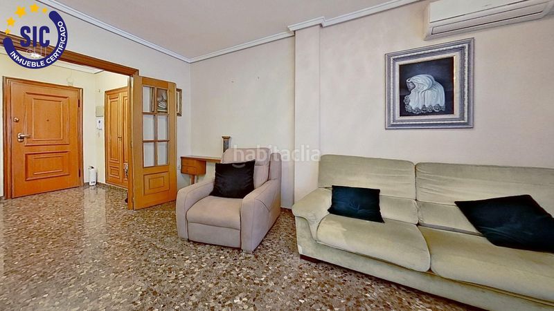 Foto ed9a9d03-17ab-4613-a49a-583369020319. Pis amb calefacció aparcament a Malilla Valencia
