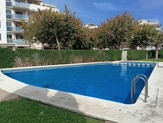 Piccolo appartamento  Calle joan de joanes. Exclusiva residencia en complejo con piscina en canet den bereng