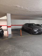 Aparcament cotxe a Avenida del Primado Reig