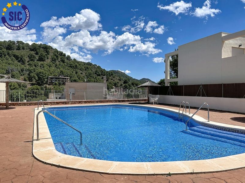 Foto 74781902-c733-4e8f-8a36-40cdacbb2b7d. Casa adossada amb aparcament piscina a Serra