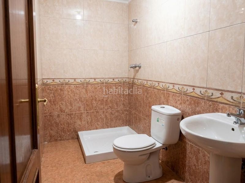 Foto 58edd78d-b905-449b-b4d3-abf0275f6724. Local comercial a Massanassa
