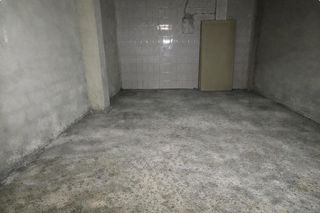 Local Comercial  Calle de francisco moreno usedo. Tu próximo gran movimiento de negocio te espera!