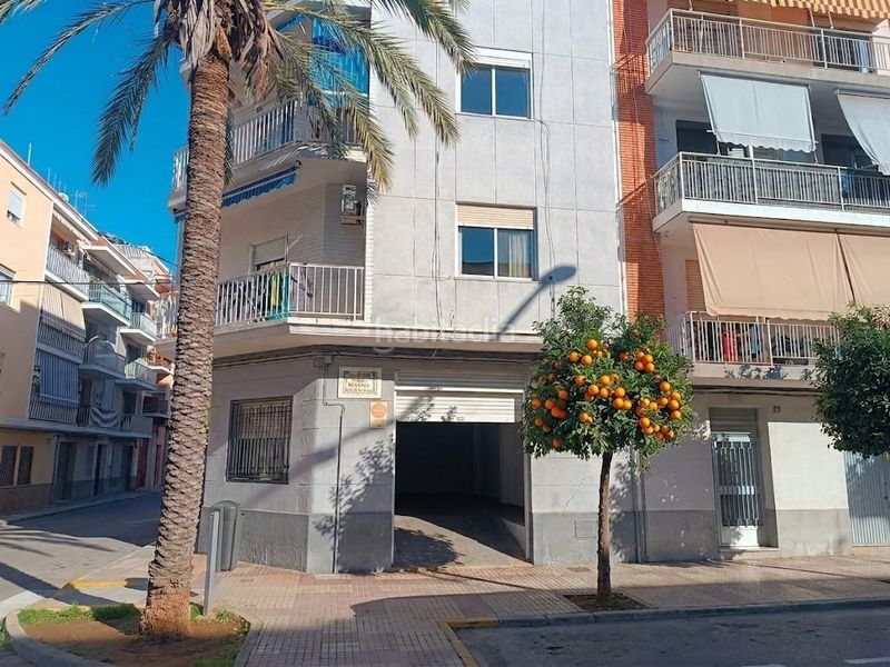 Foto 9b03ed17-ac5b-4476-977c-4b6ff8800135. Local comercial a Carcaixent