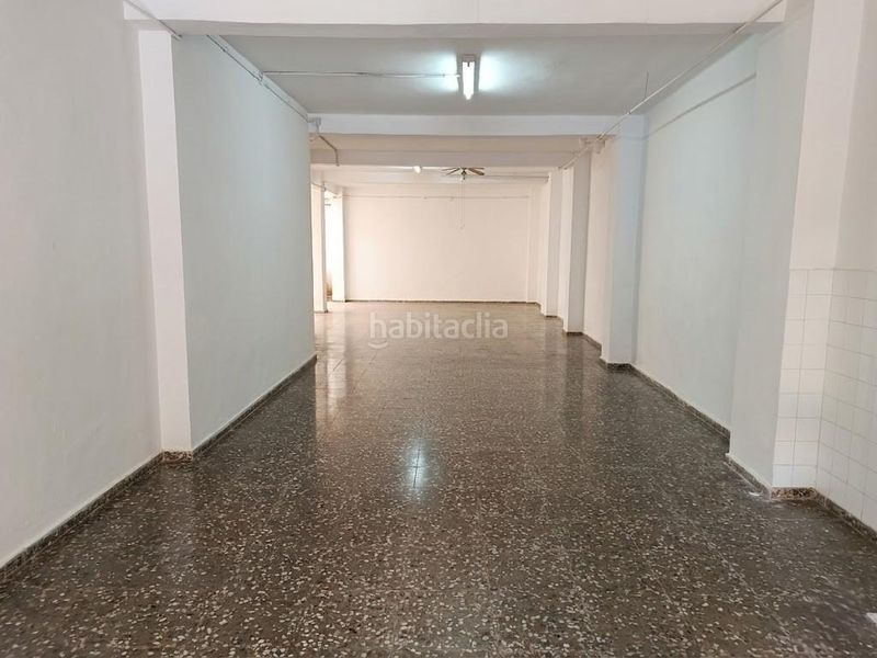 Foto dd8a1307-4290-4ff8-874e-b1e077582c8d. Local comercial a Carcaixent