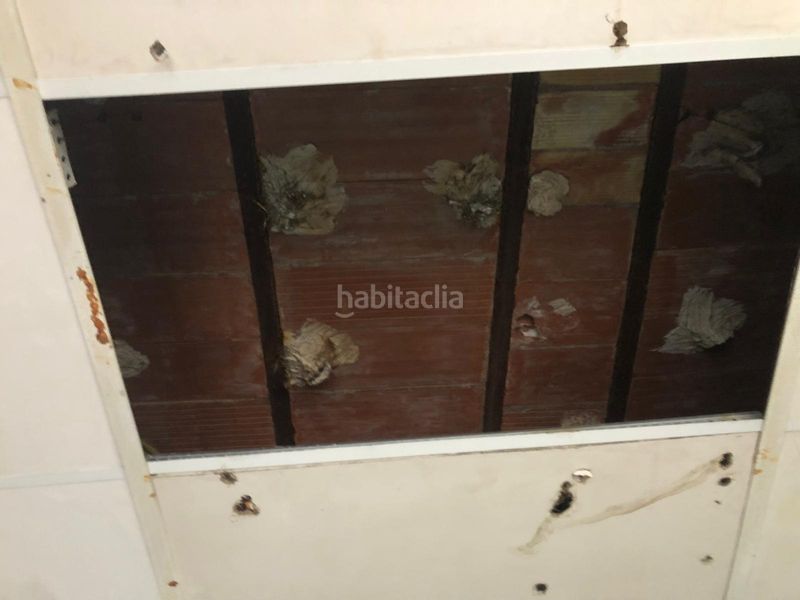 Foto f2e68412-25bb-481b-a36b-56a083e730f5. Casa a Benetússer