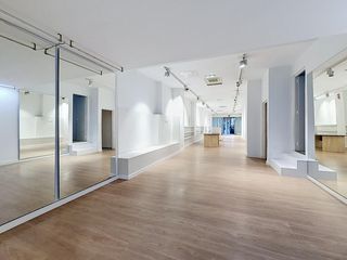 Rent Business premise  Calle de joaquín costa. Se alquila amplio local comercial en joaquín costa, valencia
