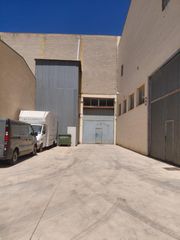 Affitto Capannone industriale  Calle ciudad de sevilla. Alquiler nave industrial situada en la calle ciudad de sevilla