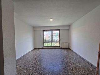 Location Appartement  Calle bernat descoll. Espectacular piso en alquiler en malilla con plaza de garaje inc