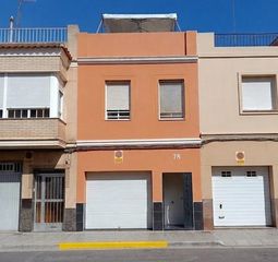 Maison  Calle ardiaca pere esplugues. Casa reformada en alzira garaje  terraza cubierta de ensueño en
