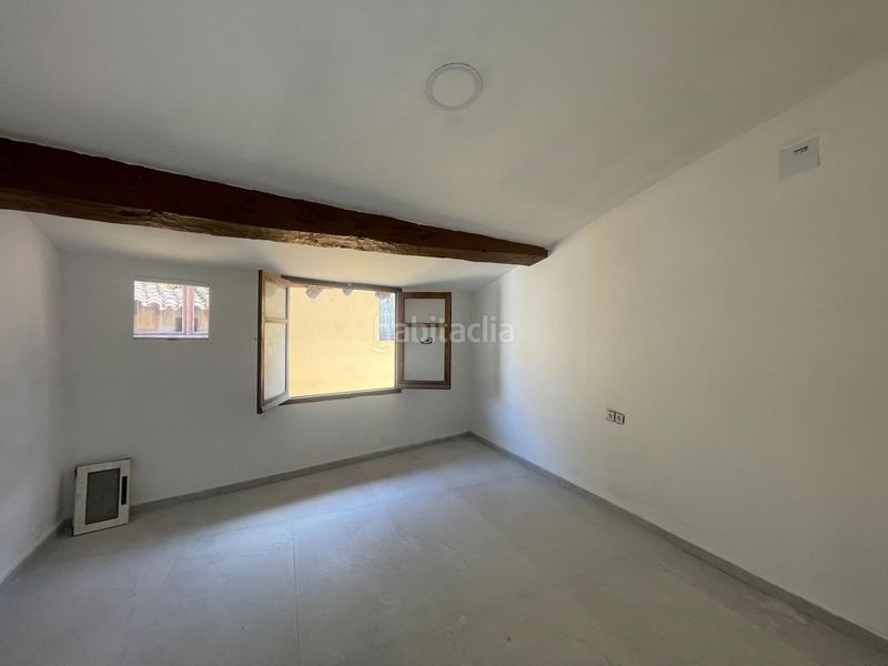 Foto 57047218-1049-4422-9048-6d4d841882bd. Casa a Requena