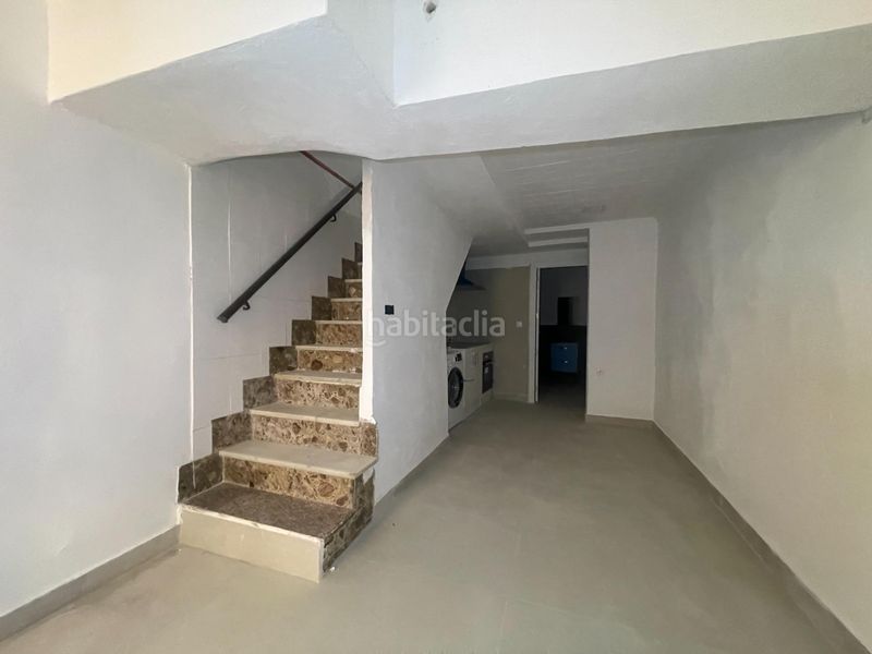 Foto d59f3809-7575-4383-8435-c241102c4d9e. Casa a Requena