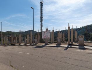 Wohngrundstück in Barrio industrial. Oportunidad para promotores! suelo urbano con estructura para 10