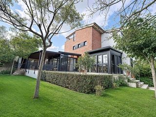 Miete Reihenhaus in Godella. El refugio exclusivo que tu familia merece en godella valencia