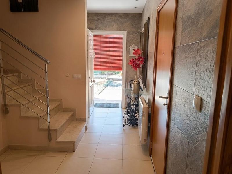 Foto dd8739d6-3ef4-4a66-b2d9-fe43efbcfeb1. Casa amb calefacció aparcament a Carcaixent