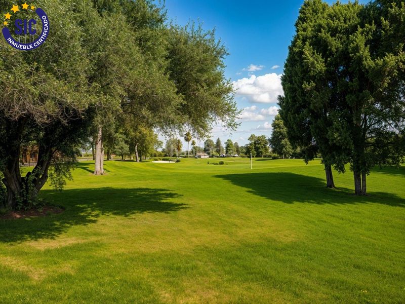 Foto 9fb3d6b6-13d0-4cef-9f51-2e7dbc82d2cc. Chalet espectacular chalet con piscina en exclusiva urbanización nova golf en Oliva