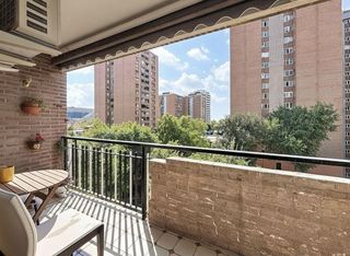 Flat in Calle PACO PIERRA