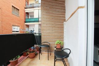 Appartement  Calle nou d'octubre. Piso reformado y listo para entrar a vivir en benetússer!