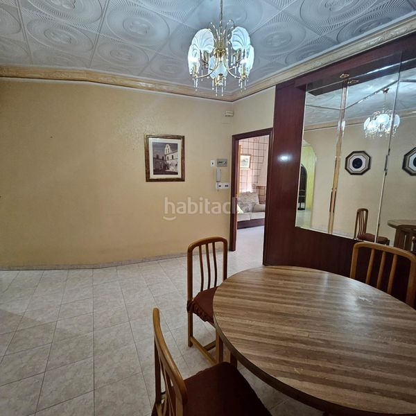 Foto d819482c-faa5-4cc8-a0f1-7d758baeb7a6. House with parking in Llutxent