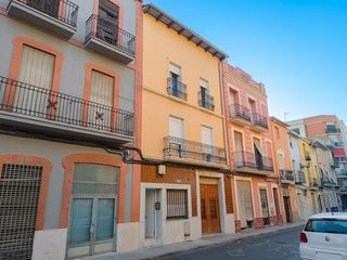 Pis  Calle sant antoni. Oportunidad en el corazón de carcaixent piso reformado a estrena
