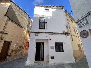 Maison  Calle marquillo. Oportunidad en el centro de de requena! casa de pueblo totalment