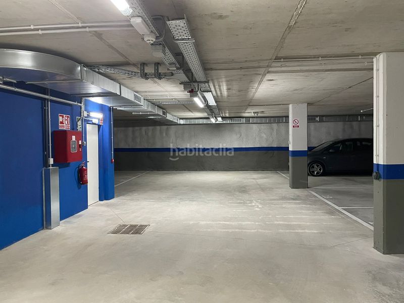 Foto 94b712de-41e1-4df2-9d3f-34cb9424e278. Car parking in carrer tres d'abril 48 in Vinyets-Molí Vell Sant Boi de Llobregat