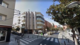 Aparcament cotxe  Carrer del marquès de cornellà