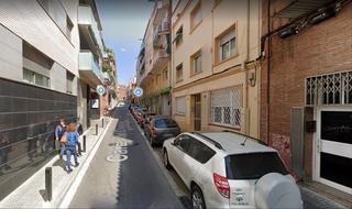 Alquiler Parking coche  Carrer del cinema bel Alquiler Parking coche  Carrer del cinema bel