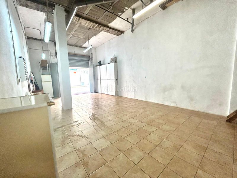 Foto edd664f1-c411-4ac9-9fc8-f271bcedec90. Local comercial a Alaquàs