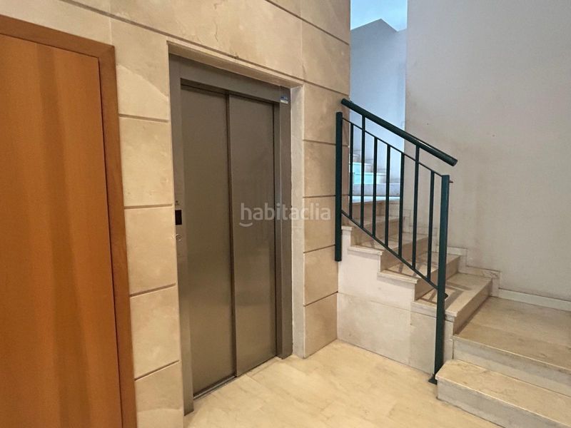 Foto cc23b9b5-304a-44b9-a874-d7122992ebf7. Pis amb aparcament piscina a Silla