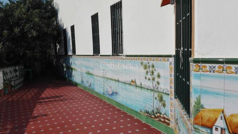 Foto bb0f3f90-6297-4f64-b42a-a586984e3250. Xalet a carrer joanot martorel 5 a Racó Cullera
