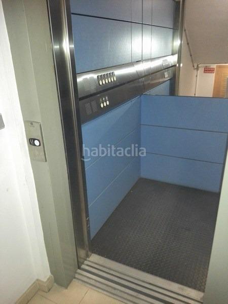 Foto 7a905bd8-0047-451b-ba1e-734af889374b. Parking coche parking pueblo edf. cervantes en pueblo de Cullera Cullera