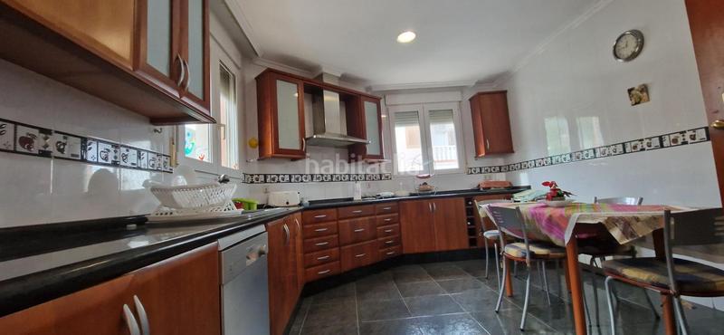 Foto 67c81010-664e-4fc3-ba97-817424af7496. Chalet con riscaldamento parcheggio piscina in Bonavista-Lago San Lorenzo Cullera