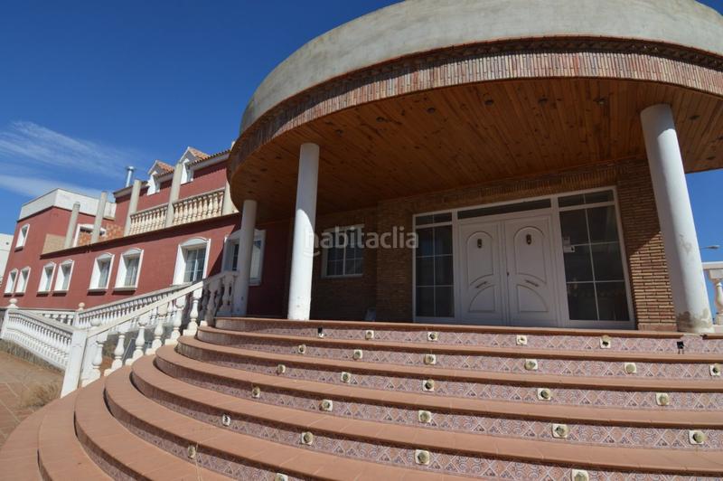 Foto a1fc1aae-4697-4e6f-bbb8-4987ae6d56a9. Edifici a Favara