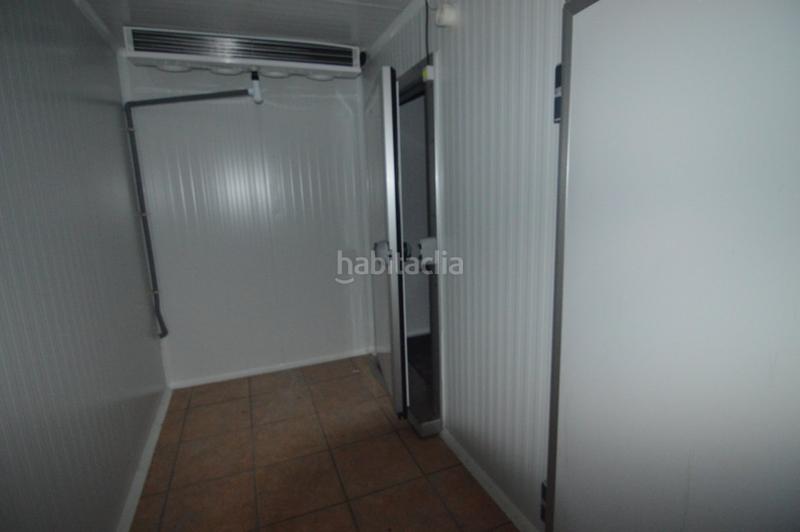 Foto b5f2e425-6778-4d3c-81b5-1ad514e0284c. Edifici a Favara