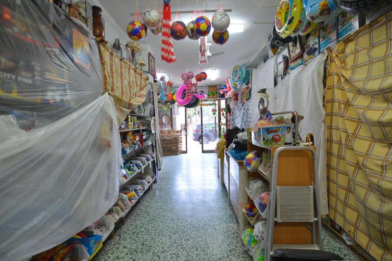 Foto 5dba2b7e-b791-4d10-a607-33d185275f93. Local comercial a Sant Antoni Cullera