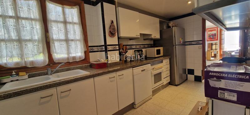 Foto 5dcefa19-6d5e-4f4f-a7ce-30b02038a228. Piso  en zona cap blanc 3hab2baños en El Faro Cullera