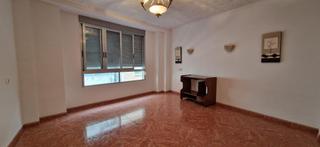 Rent House in Pueblo de Cullera. Casa en alquiler centro puebo