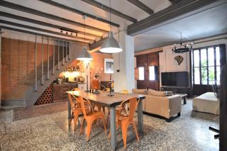 Casa  Carrer de baix. Vivienda en cullera zona pueblo