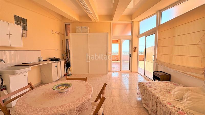 Foto 77514b1b-ce06-45d5-b089-043c9a8a79cb. Penthouse in pueblo de Cullera Cullera