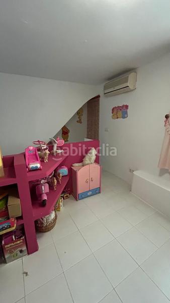 Foto ddf7b067-7af9-4e4c-bcd8-b58b1a7f5664. Casa con parcheggio in pueblo de Cullera Cullera