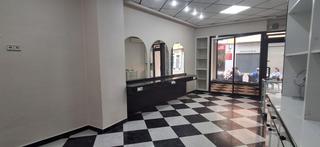 Lloguer Local Comercial a Pueblo de Cullera. Local peluquería en alquiler