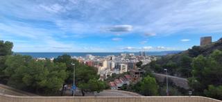 Maison jumelée à Sant Antoni. Chalet adosado en venta con vistas en sant antoni